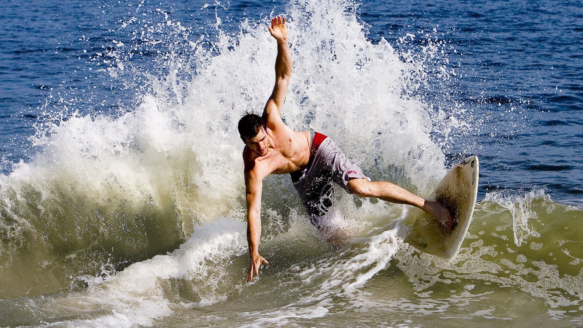 开云体育视频直播-异界战神，当伊布降临NBA总决赛之夜